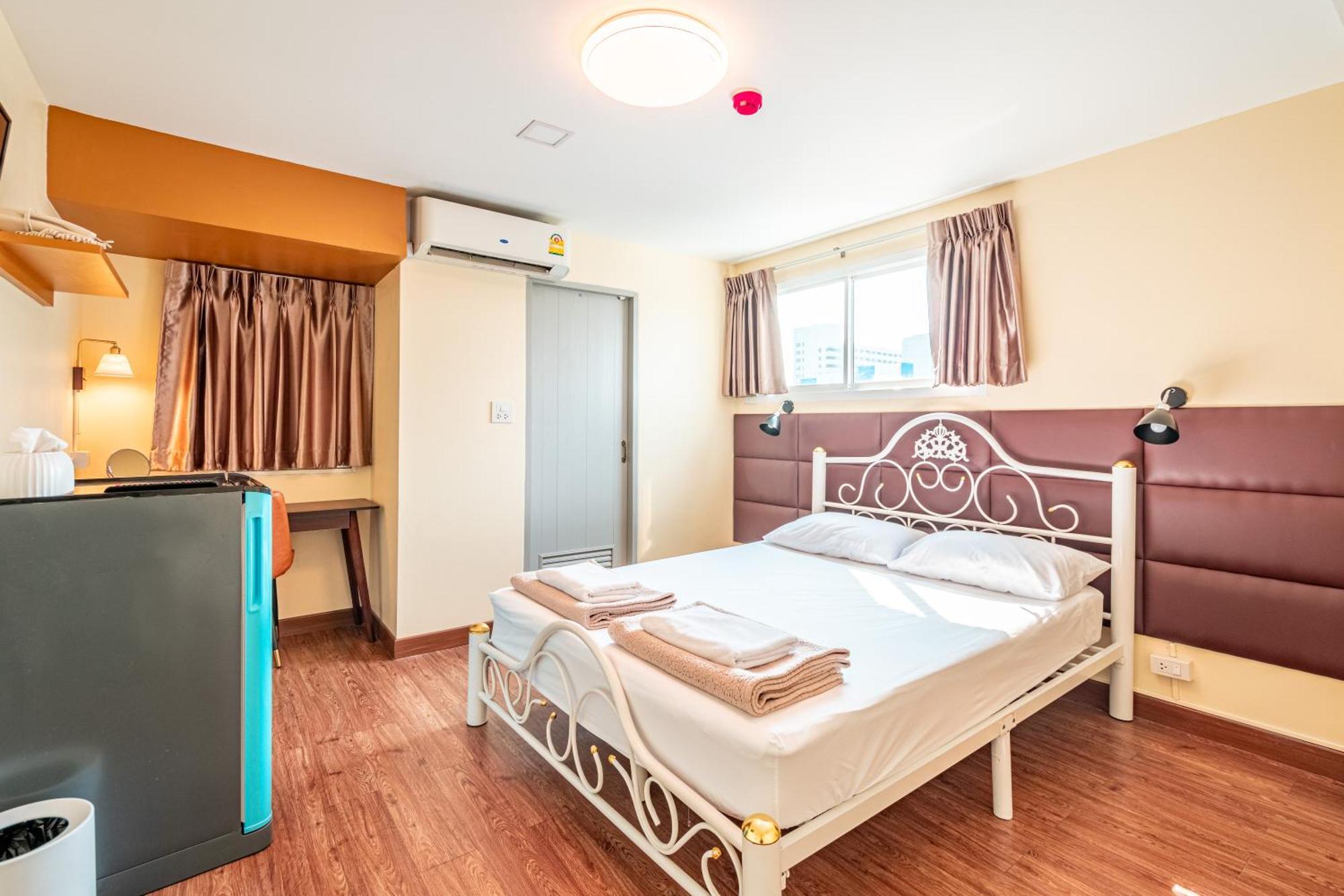 The Victory View (adults Only) Hotel kapsul